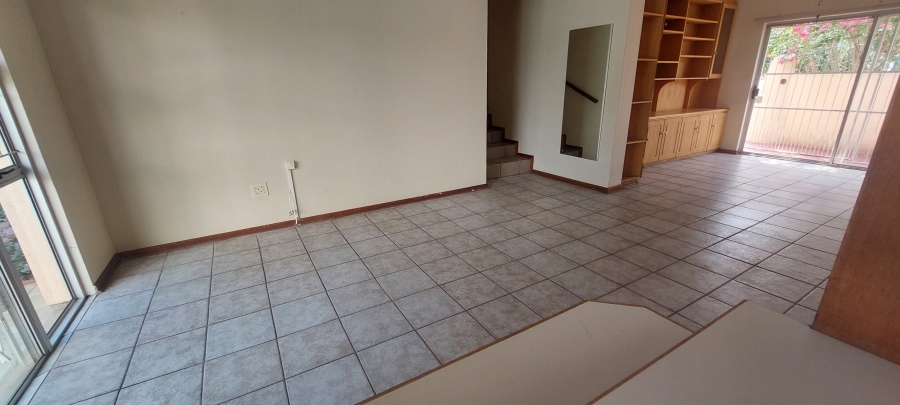 3 Bedroom Property for Sale in Pentagon Park Free State